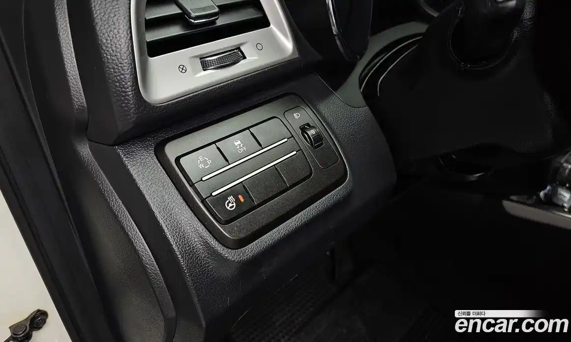 SsangYong TIBOLI 2015 1.6 гидро в Москве № 1832918, фото 18