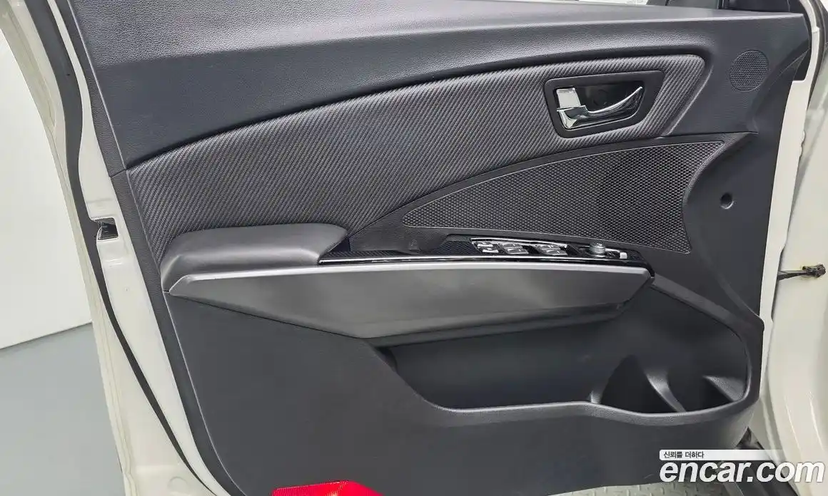 SsangYong TIBOLI 2019 1.6 гидро в Москве № 1832978, фото 14