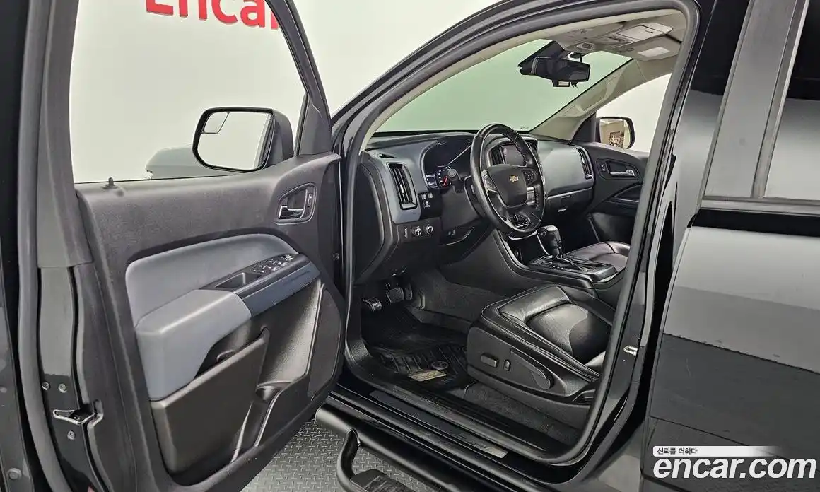 Chevrolet Colorado 2021 3.6 гидро в Москве № 1833725, фото 16