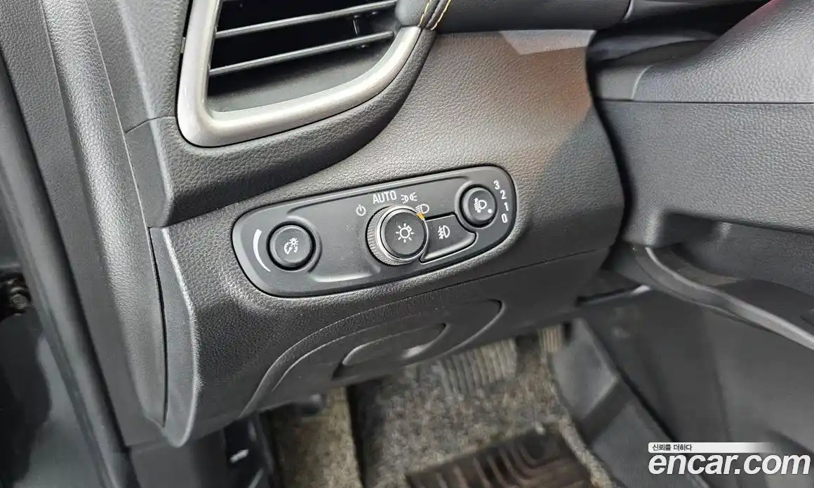Chevrolet Trax 2016 1.4 гидро в Москве № 1834119, фото 23