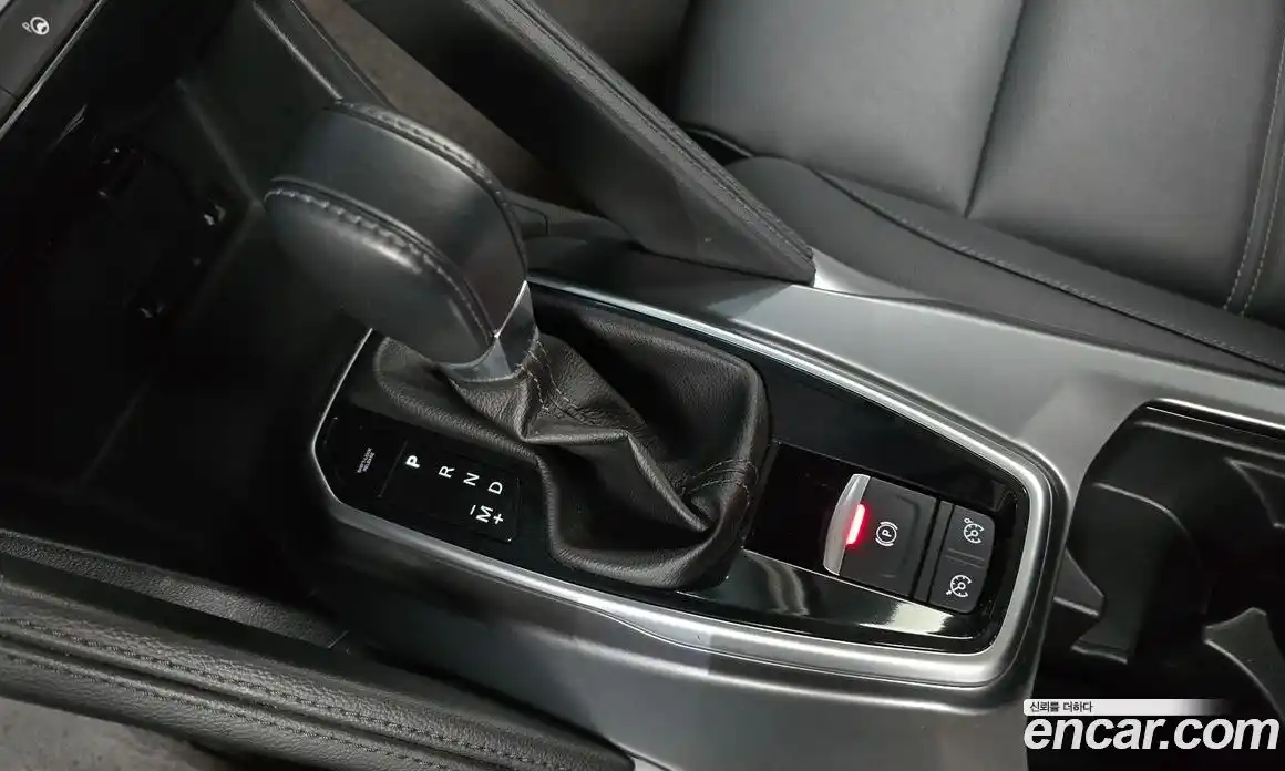 Renault QM6 2020 2.0 гидро в Москве № 1834504, фото 9