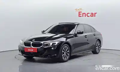 BMW 3-Series, 2023
