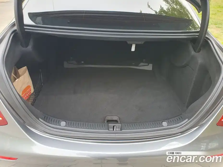 Mercedes-Benz E-Class 2016 1.9 гидро в Москве № 1835939, фото 17