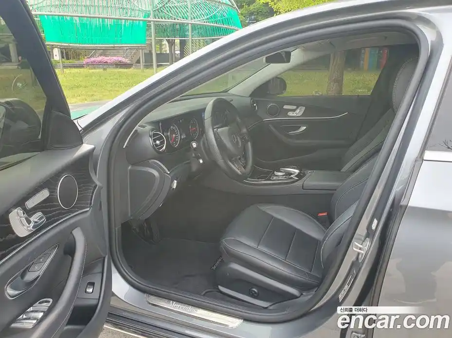 Mercedes-Benz E-Class 2016 1.9 гидро в Москве № 1835939, фото 7