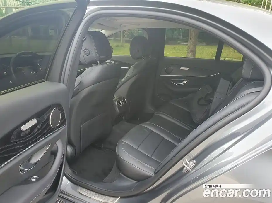 Mercedes-Benz E-Class 2016 1.9 гидро в Москве № 1835939, фото 8
