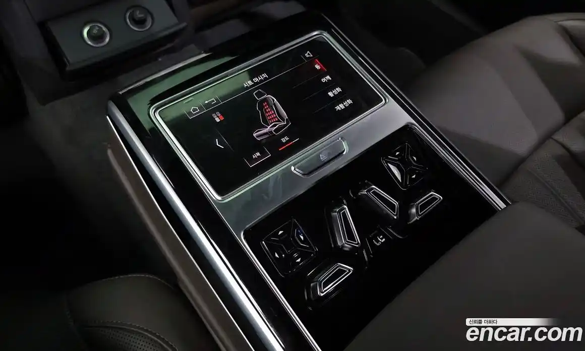 Audi A8 2021 3.0 гидро в Москве № 1836302, фото 18