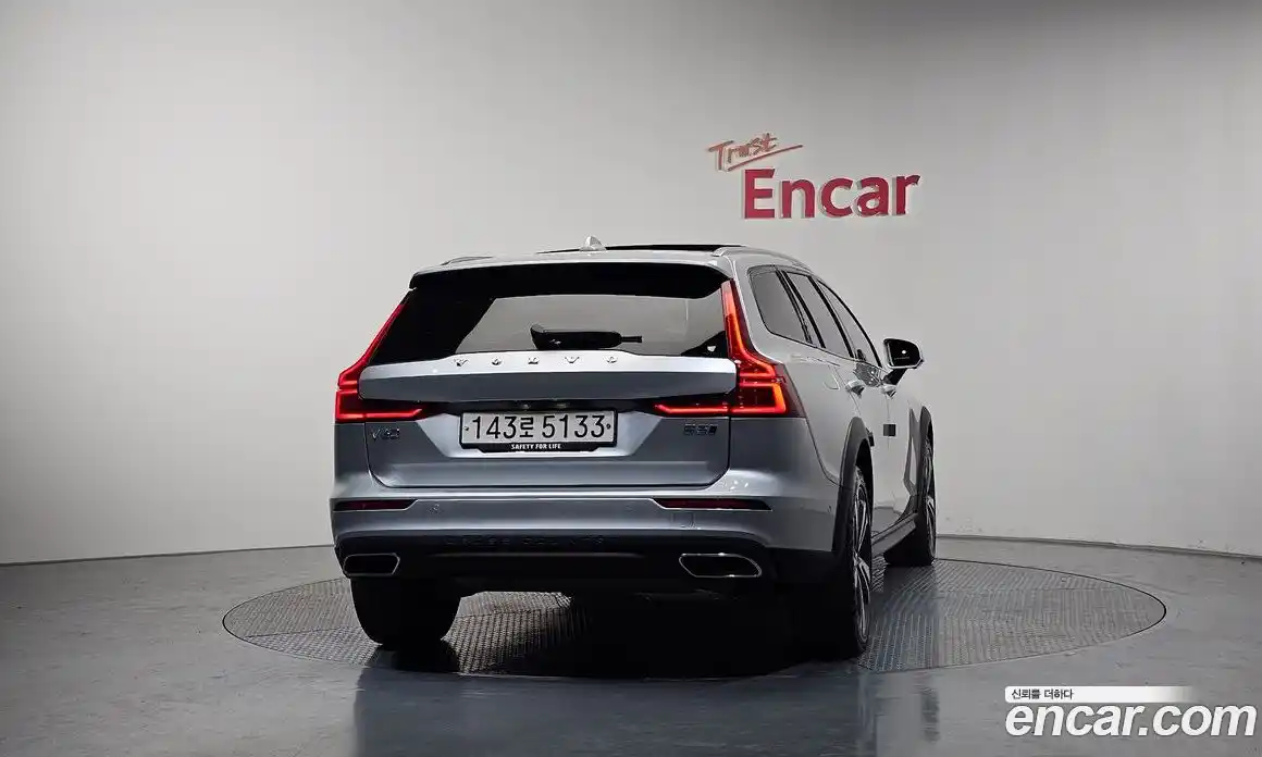 Volvo V60 2020 2.0 гидро в Москве № 1836839, фото 4