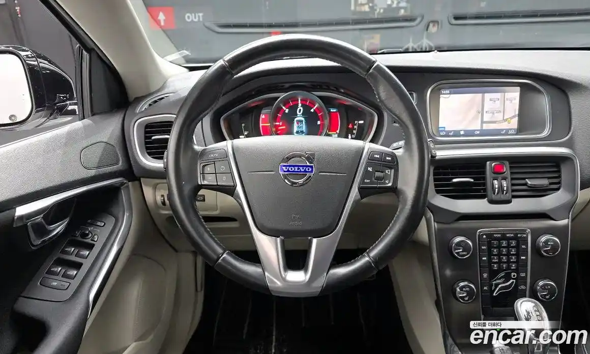 Volvo V40 2013 2.0 гидро в Москве № 1836947, фото 13