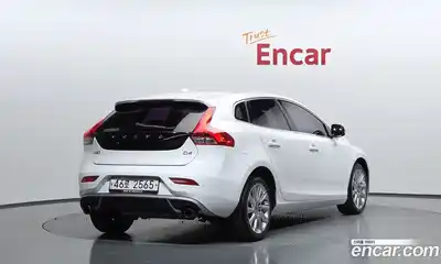 Volvo V40 2013 2.0 гидро в Москве № 1836947, миниатюра 2