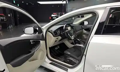 Volvo V40 2013 2.0 гидро в Москве № 1836947, миниатюра 10