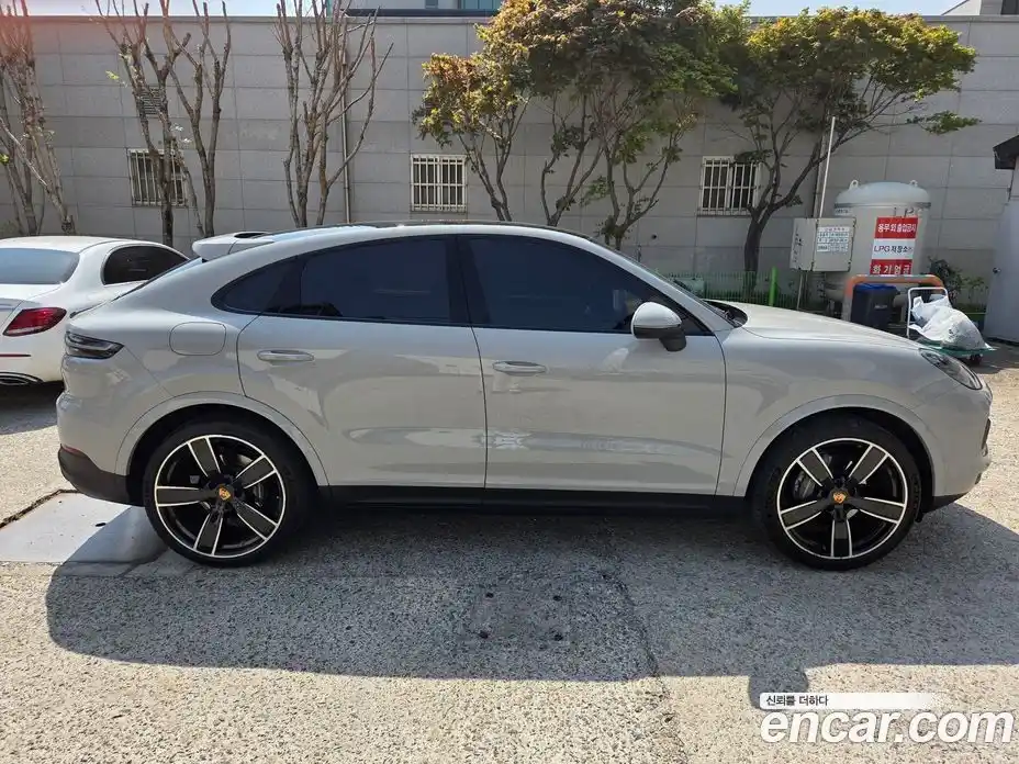 Porsche Cayenne 2021 3.0 гидро в Москве № 1837050, фото 13