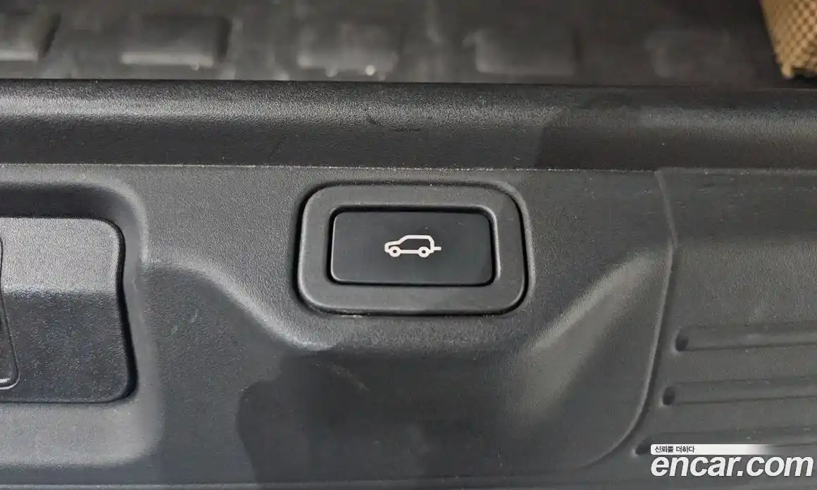Land Rover Range-Rover 2016 4.4 гидро в Москве № 1837432, фото 17