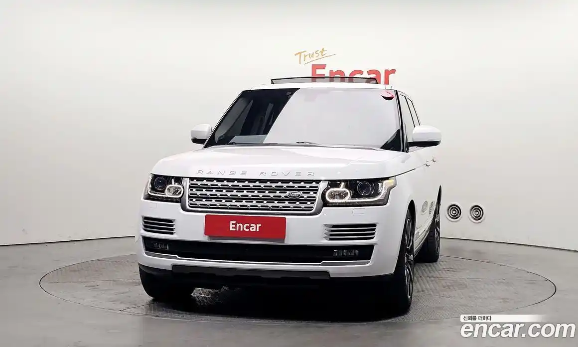 Land Rover Range-Rover 2016 4.4 гидро в Москве № 1837432, фото 3