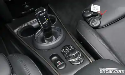 Mini Countryman 2023 1.5 гидро в Москве № 1837523, миниатюра 9