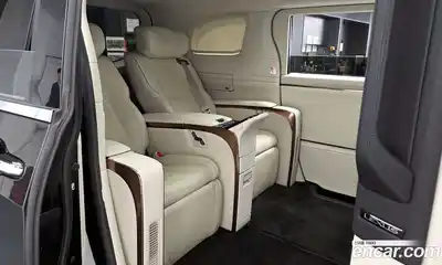 Lexus LM 2025 2.4 гидро в Москве № 1837923, миниатюра 11
