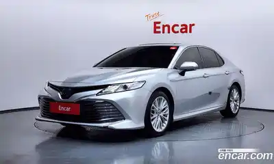 Toyota Camry, 2017