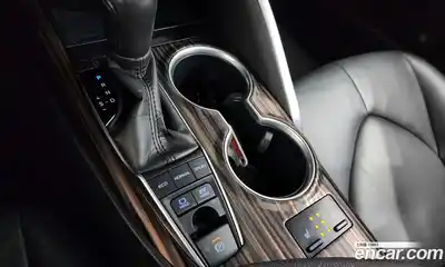 Toyota Camry 2017 2.5 гидро в Москве № 1838515, миниатюра 12