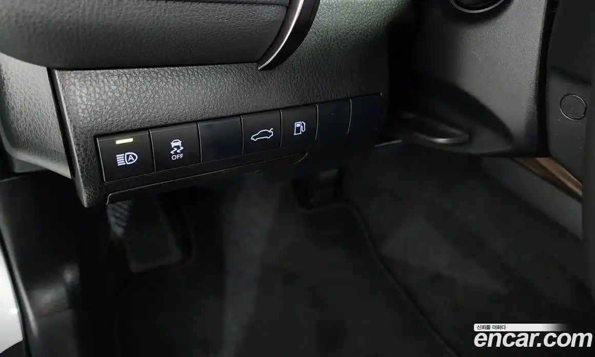 Toyota Camry 2017 2.5 гидро в Москве № 1838515, фото 32
