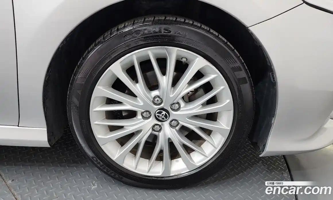 Toyota Camry 2017 2.5 гидро в Москве № 1838515, фото 7
