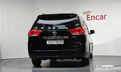 Toyota Sienna 2011 3.5 гидро в Москве № 1838518, миниатюра 4