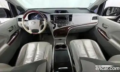 Toyota Sienna 2011 3.5 гидро в Москве № 1838518, миниатюра 10