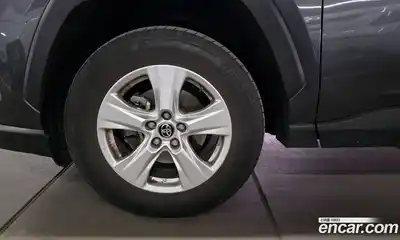Toyota RAV4 2021 2.5 гидро в Москве № 1838554, миниатюра 12