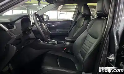Toyota RAV4 2021 2.5 гидро в Москве № 1838554, миниатюра 5