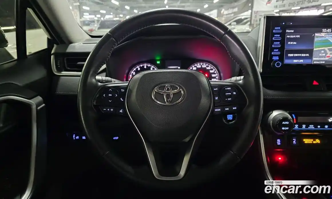 Toyota RAV4 2021 2.5 гидро в Москве № 1838554, фото 8