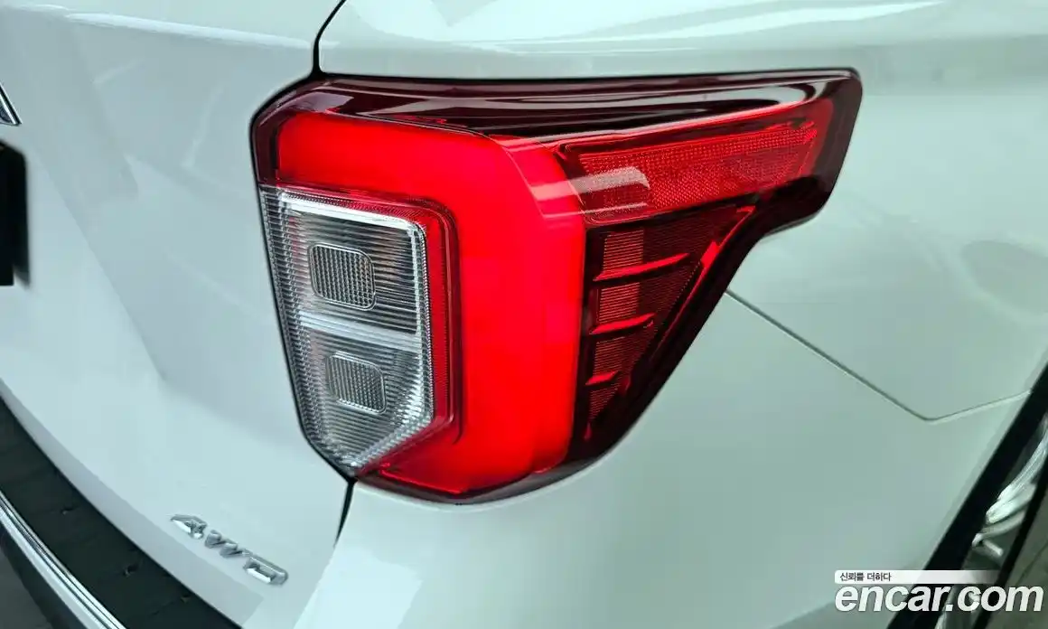 Ford Explorer 2023 2.3 гидро в Москве № 1838652, фото 9