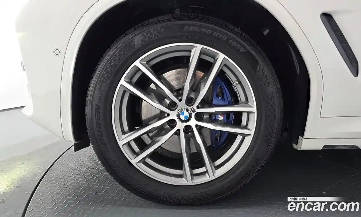 BMW X3 2018 2.0 гидро в Москве № 193038, фото 4