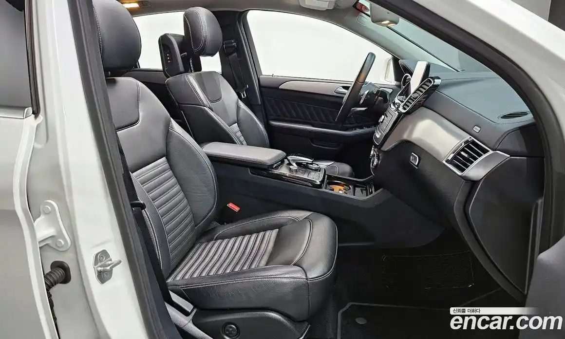Mercedes-Benz GLE-Class 2016 3.0 гидро в Москве № 206187, фото 10