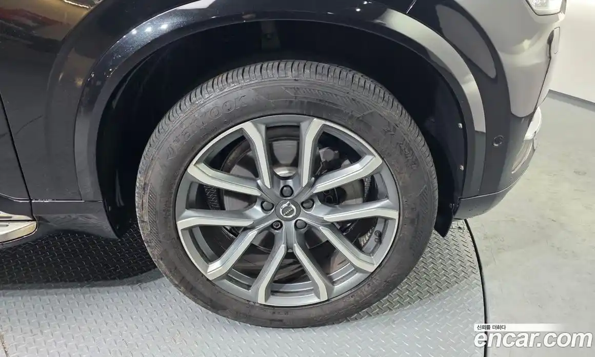 Volvo XC90 2017 2.0 гидро в Москве № 230560, фото 5
