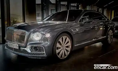 Bentley Flying Spur 2021 4.0 гидро, миниатюра 2