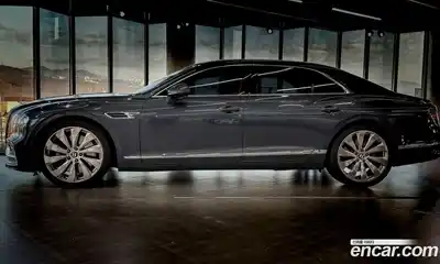 Bentley Flying Spur 2021 4.0 гидро, миниатюра 3