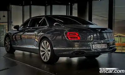 Bentley Flying Spur 2021 4.0 гидро, миниатюра 4