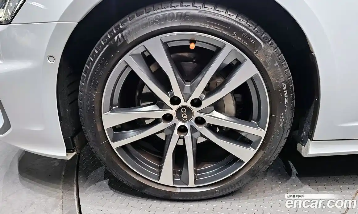 Audi A6 2022 2.0 гидро в Москве, фото 5