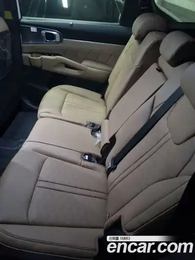 Kia Sorento 2025 1.6 гидро в Москве № 114025, миниатюра 3