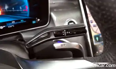 Mercedes-Benz GLC-Class 2024 2.0 гидро в Москве № 1279613, миниатюра 12