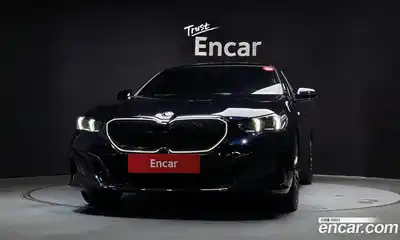 BMW 5-Series 2024 2.0 гидро в Москве № 1289663, миниатюра 3