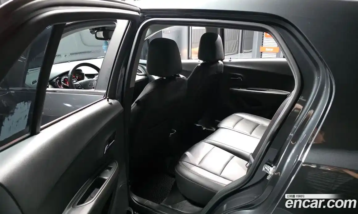 Chevrolet Trax 2017 1.4 гидро в Москве № 1320190, фото 16