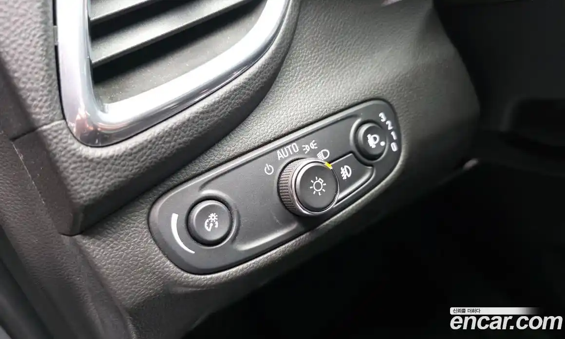 Chevrolet Trax 2017 1.4 гидро в Москве № 1320190, фото 24
