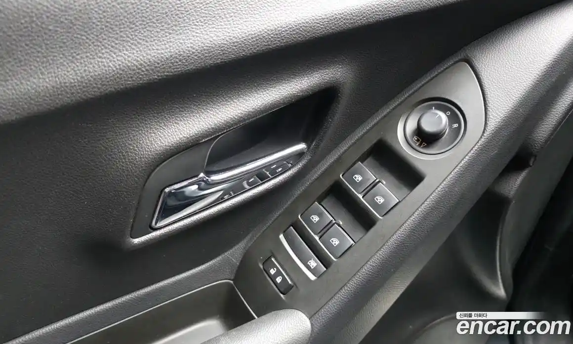 Chevrolet Trax 2017 1.4 гидро в Москве № 1320190, фото 27