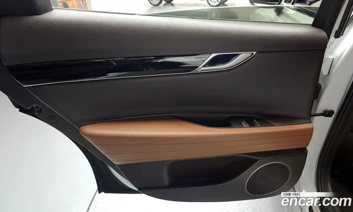 Genesis G80 2021 2.5 гидро в Москве, фото 15
