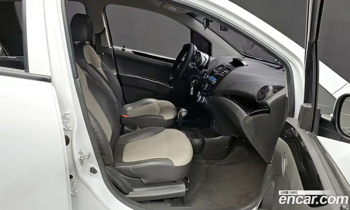 Chevrolet Spark 2015 1.0 гидро в Москве № 1345260, фото 16