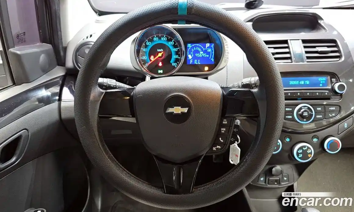 Chevrolet Spark 2015 1.0 гидро в Москве № 1345260, фото 18