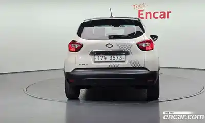 Renault QM3 2014 1.5 гидро в Москве № 1346881, миниатюра 4