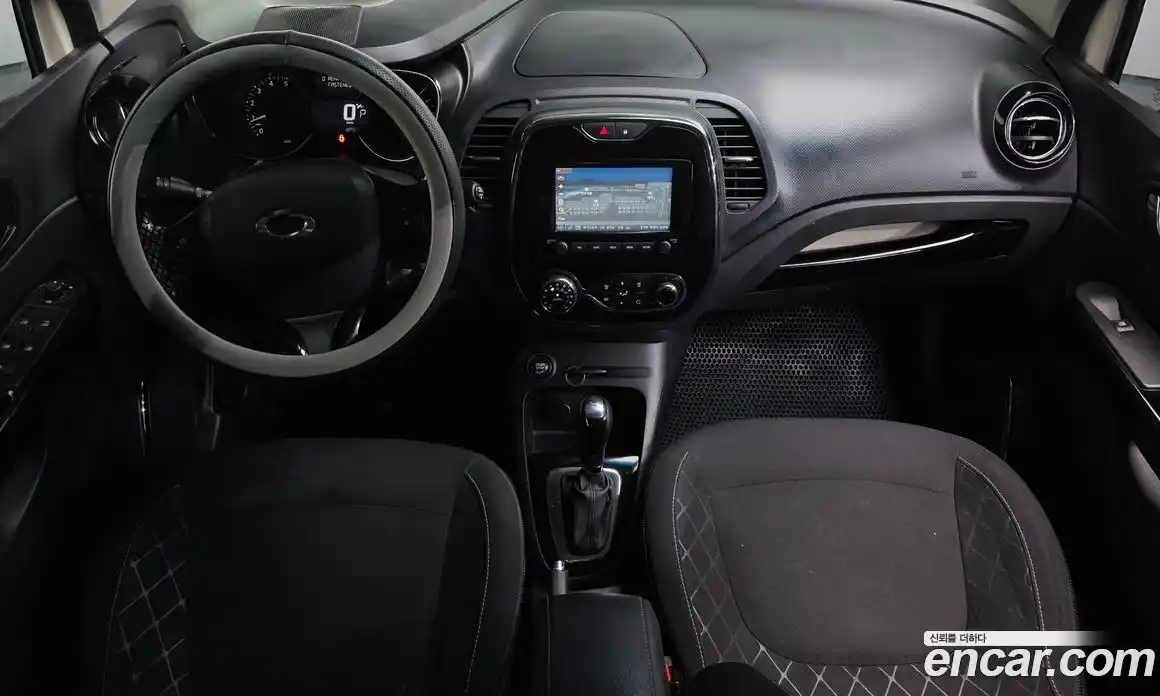 Renault QM3 2014 1.5 гидро в Москве № 1346881, фото 10