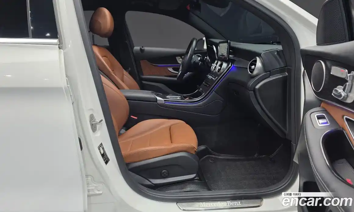 Mercedes-Benz GLC-Class 2021 2.0 гидро в Москве № 1348192, фото 17