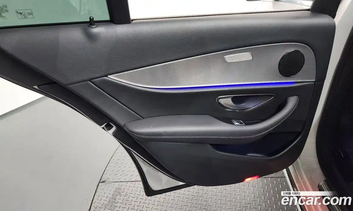 Mercedes-Benz E-Class 2019 2.0 гидро в Москве № 1348195, фото 15
