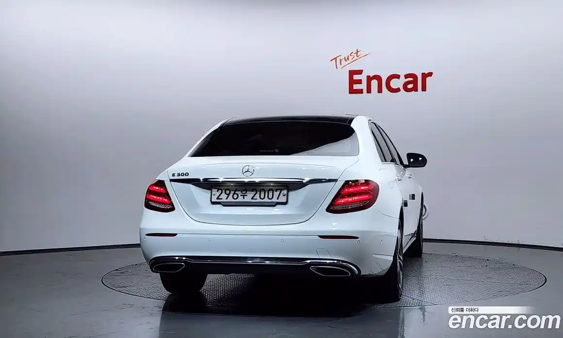 Mercedes-Benz E-Class 2019 2.0 гидро в Москве № 1348195, фото 4